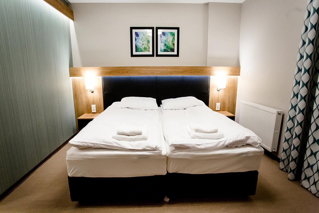 Bulwary Biznes Bed & Breakfast Mielec Bagian luar foto