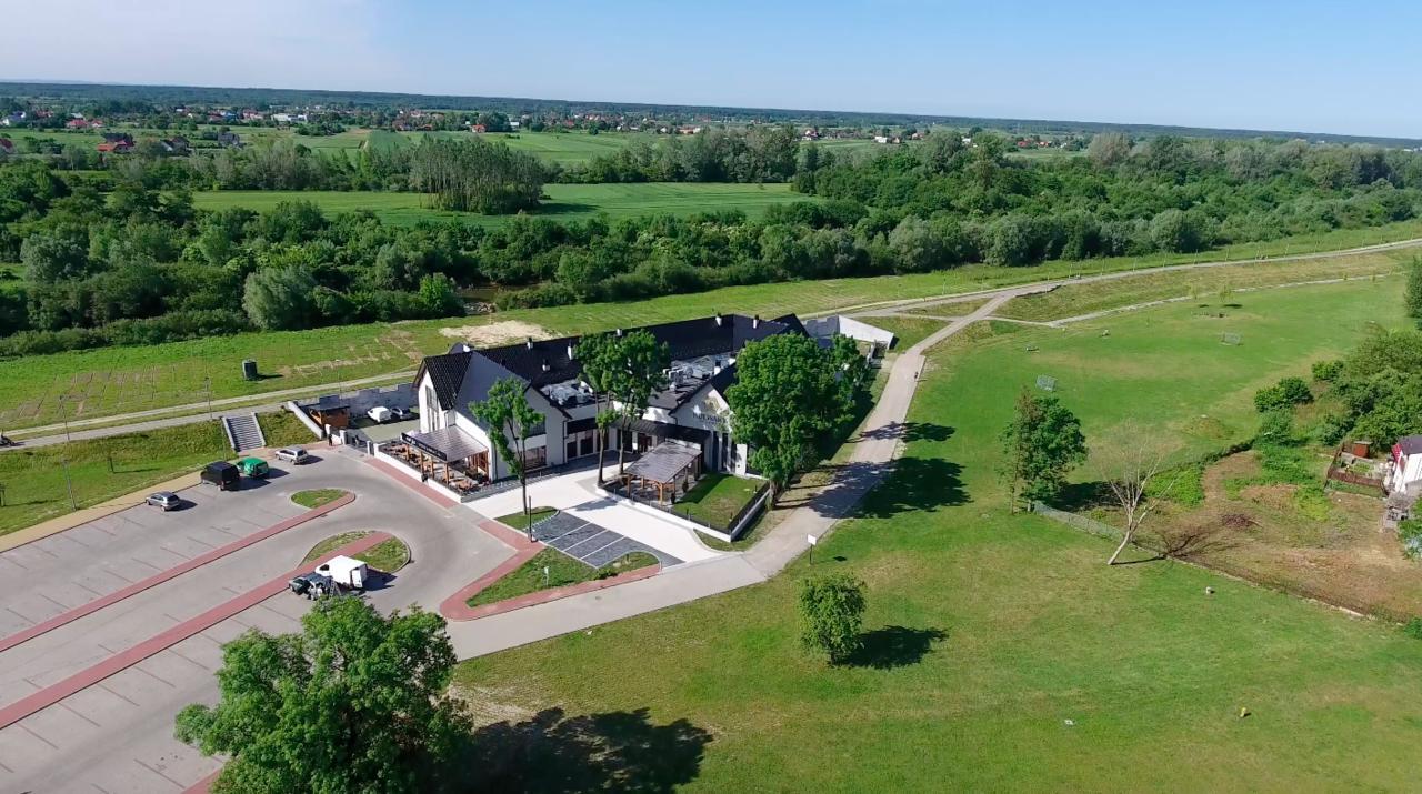 Bulwary Biznes Bed & Breakfast Mielec Bagian luar foto