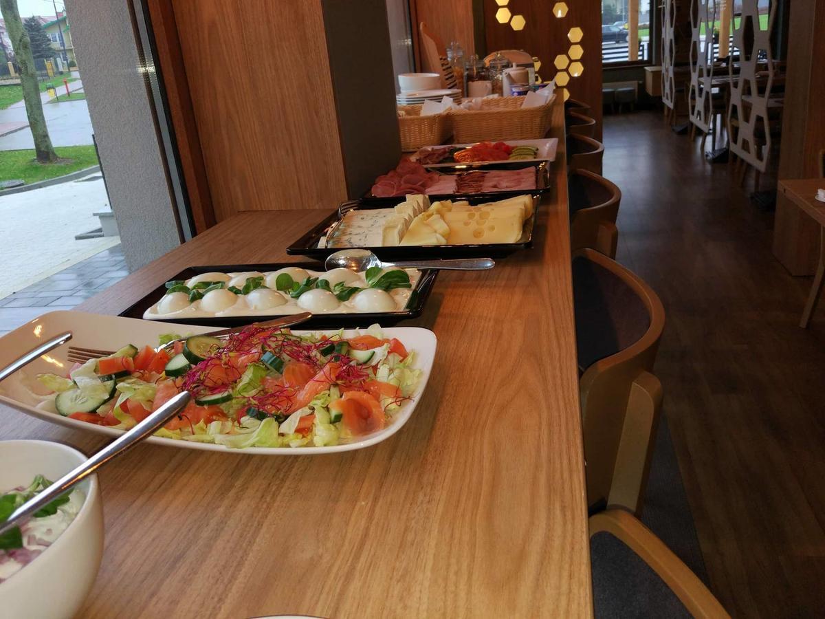 Bulwary Biznes Bed & Breakfast Mielec Bagian luar foto